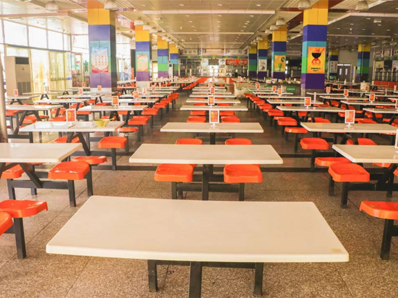 企業(yè)工廠選擇合肥食堂承包有什么優(yōu)勢？